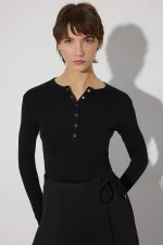 BODY EN VISCOSE À BOUTONS-PRESSION