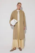 Maxi-size trench coat