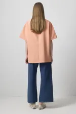 T-SHIRT EN CRÊPE À MANCHES COURTES