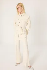 CHEMISE À COUTURES CONTRASTÉES