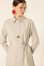 ROBE CUPRA À BOUTONS DORÉS