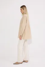 METAL DÜĞMELİ GÖMLEK