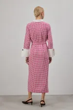 Houndstooth pattern tweed dress Houndstooth pattern tweed dress