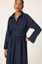 ROBE CHEMISE À COL CORSET