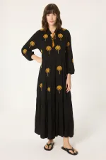 ROBE BRODÉE À MOTIFS DE PALMIERS