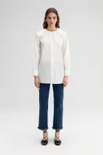 SHIRT WITH EMBROIDERED COLLAR
