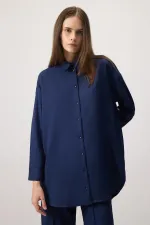 CHEMISE EN CRÊPE SURDIMENSIONNÉE