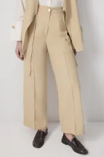 Costume en gabardine avec gilet et pantalon