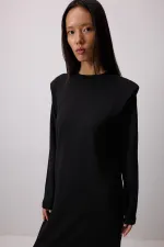 ROBE BASIQUE MOULÉE