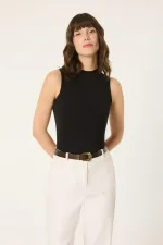 SOUS-VÊTEMENTS SANS MANCHES À COL MONTANT