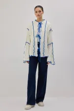 KONTRAST BİYELİ TRİKO HIRKA