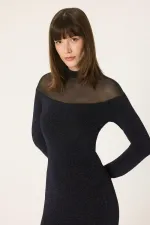 SİM DETAYLI UZUN KOLLU ELBİSE