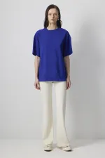 T-SHIRT EN CRÊPE À MANCHES COURTES