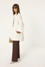 Veste en gabardine avec manches ornées de pierres