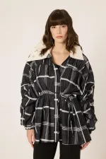 YAKASI TAŞLI OVERSIZE CEKET