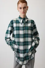 GENİŞ MANŞETLİ EKOSELİ GÖMLEK