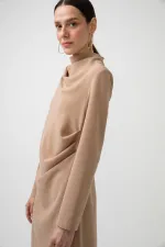 BÜZGÜLÜ KREP ELBİSE