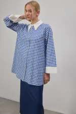 CHEMISE À COL ASYMÉTRIQUE AVEC TWEET