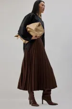 JUPE PLISSÉE EN DAIM