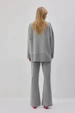 DİK YAKA BASIC TRİKO KAZAK