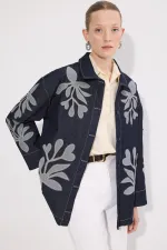 APLİKE NAKIŞLI  KEMERLİ DENİM CEKET