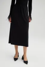 JUPE BASIQUE AVEC TAILLE ÉLASTIQUE