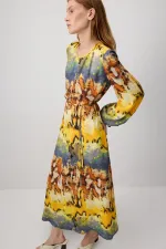 ROBE EN VISCOSE À MOTIFS