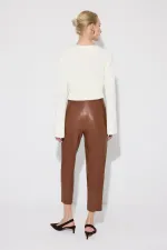 KEMERLİ VEGAN DERİ PANTOLON