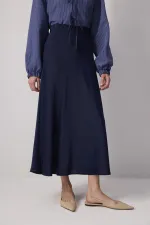 JUPE BASIQUE EN SATIN