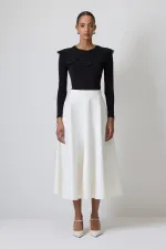 YAKASI DANTELLİ ÇITÇITLI BODY