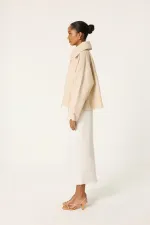 VESTE À TAILLE FRONNÉE