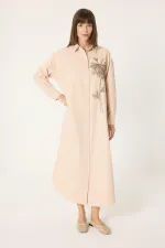 ROBE CHEMISE BRODÉE À TEXTURE NATURELLE