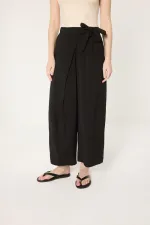 KUŞAK DETAYLI PANTOLON