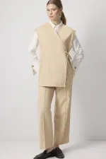 Costume en gabardine avec gilet et pantalon