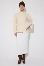 ÖNDEN BAĞLAMALI TRİKO KAZAK