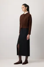 DÜĞMELİ KISA TRIKO HIRKA
