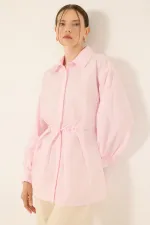 CHEMISE EN POPLINE À MOTIFS FLORAUX