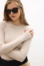 PARMAK GEÇMELİ UZUN KOLLU BODY