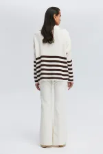 DÜĞME DETAYLI ÇİZGİLİ KAZAK