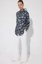 ÇİÇEK DESENLİ OVERSIZE GÖMLEK