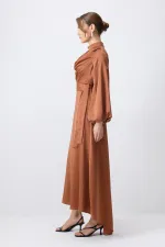 DRAPELİ TAŞLI SATEN ELBİSE