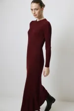 RIBBED CREW NECK KNITTED DRESS