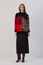 Pull tricoté à motif léopard