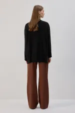 DİK YAKA BASIC TRİKO KAZAK