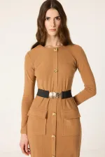 KNITTED DRESS WITH GOLD BUTTONS AND BELT