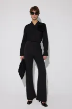 ÇİÇEK AKSESUARLI GÖMLEK BODY