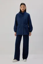 DİK YAKA FERMUARLI CEKET