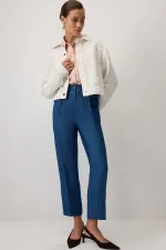 ÇİZGİLİ PİLELİ PANTOLON