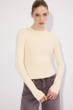 BODY À MANCHES LONGUES ET À MI-CHEVEUX