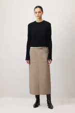 YUMUŞAK DOKULU KISA TRİKO KAZAK